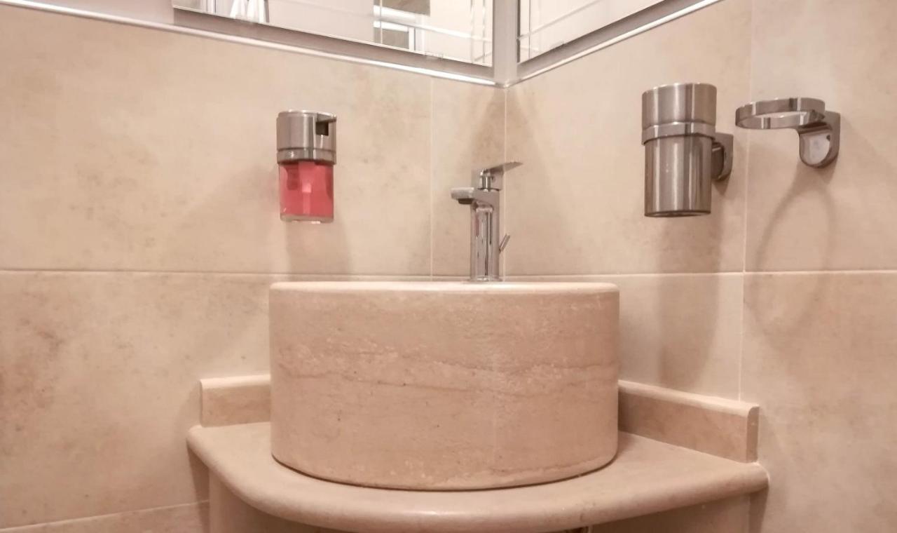 A.J. B&B Lesina Zewnętrze zdjęcie